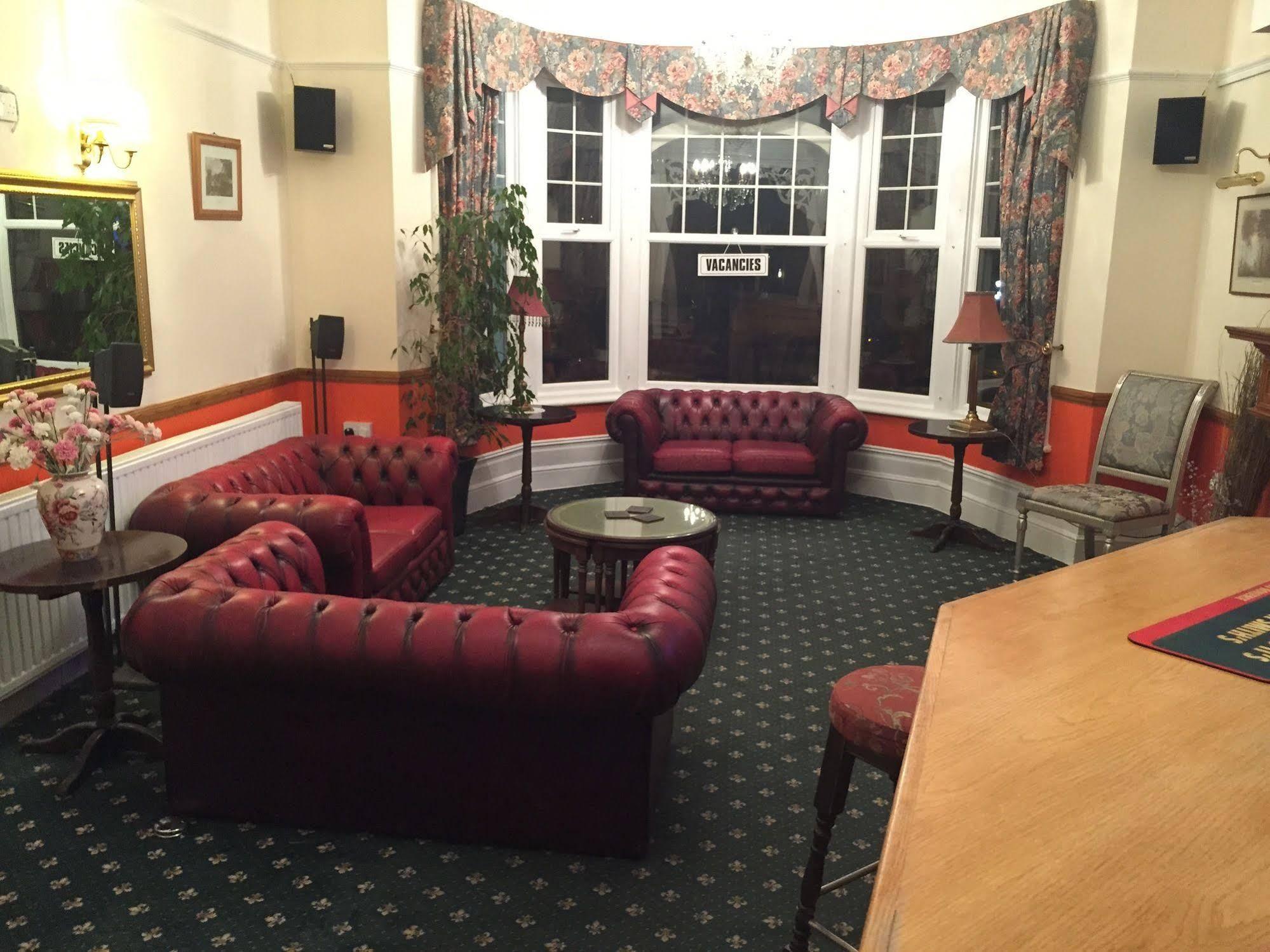 Welbeck Hotel - Close To Beach, Train Station & Southend Airport Zewnętrze zdjęcie