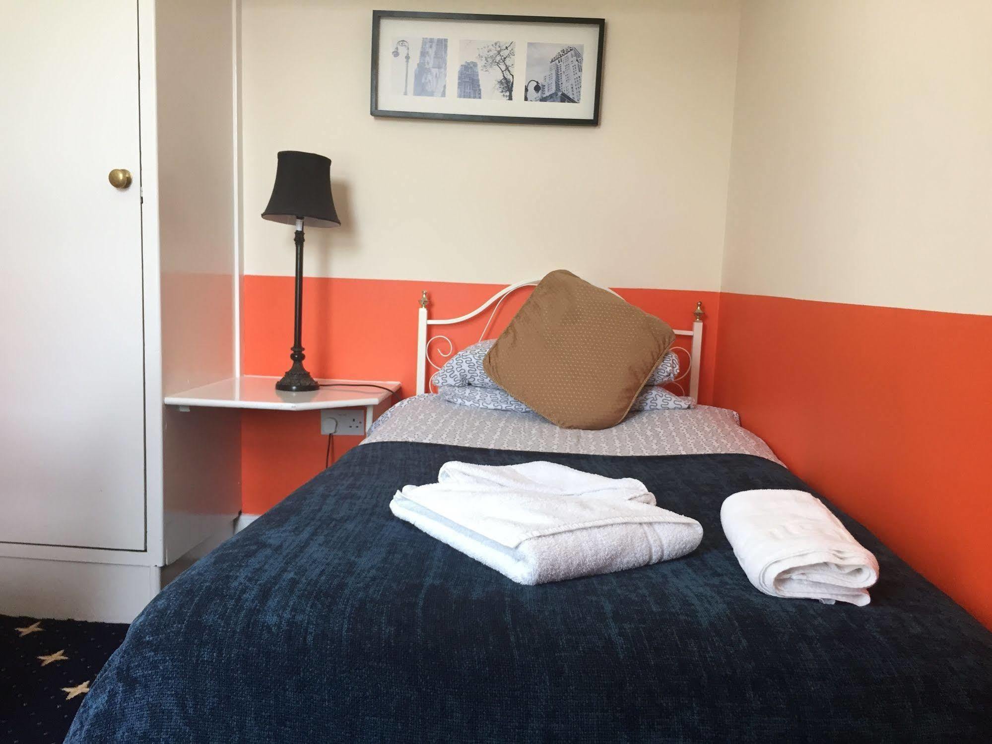 Welbeck Hotel - Close To Beach, Train Station & Southend Airport Zewnętrze zdjęcie